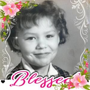 Meet your Posher, Kandy